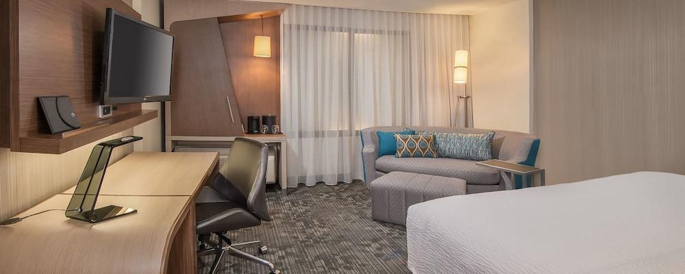 Hotel Courtyard By Marriott St. Joseph-Benton Harbor Extérieur photo