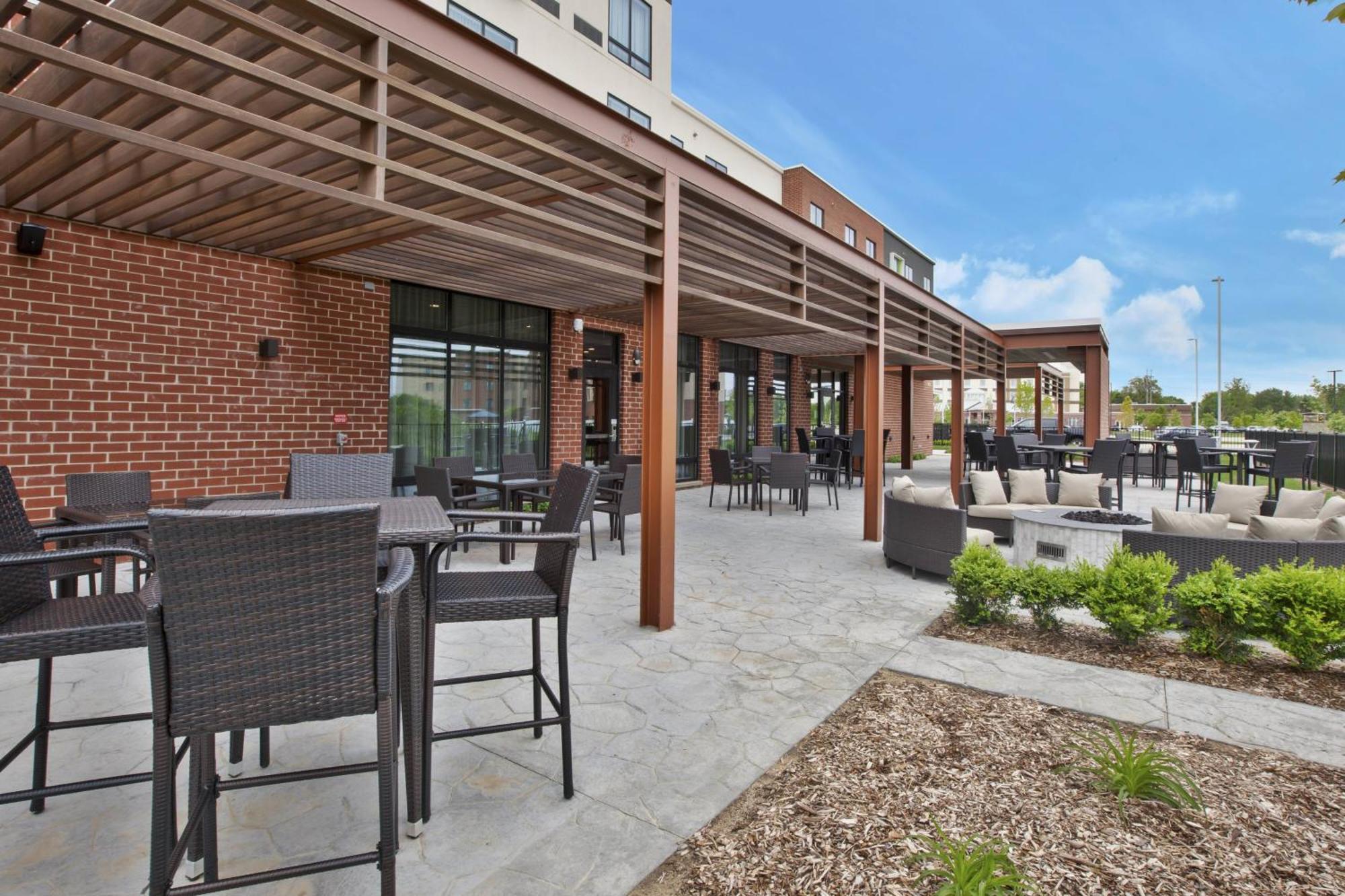 Hotel Courtyard By Marriott St. Joseph-Benton Harbor Extérieur photo